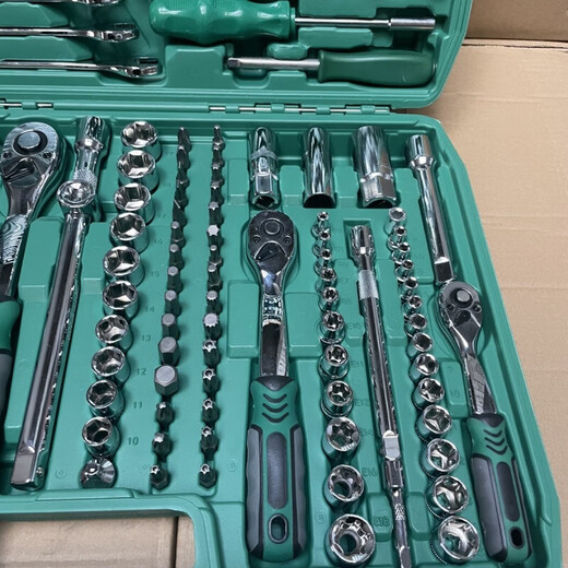 Guadi 216-piece repair set multi-functional socket wrench set combination sleeve ratchet wrench car repair hardware tool master 172-piece 72-tooth auto repair model used out and replaced with new ones