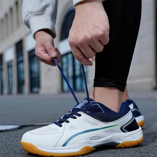 Chaussures de badminton pour enfants Oein 6-13 ans 2024 Nouvelles chaussures d'entraînement pour hommes baskets table de tennis chaussures de tennis chaussures 691 blanc 36