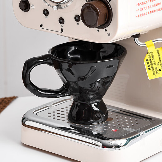 Dreieck Dreieck französische Handpin-Keramik-Kaffeetasse Persönlichkeit Großmädchen Home Office Porzellan Cup 1047-038 Umgekehrter Dreieckstasse (weiß) 277 ml