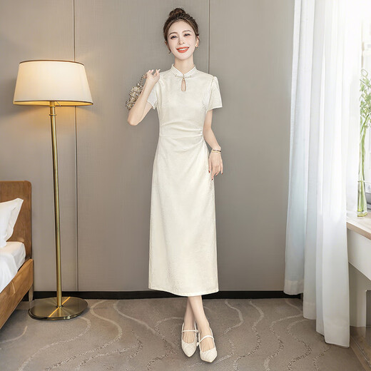 Silk Cypress Stand воротника Cheongsam Юбка 2025 Summer New Women's New китайского стиля в средней длине