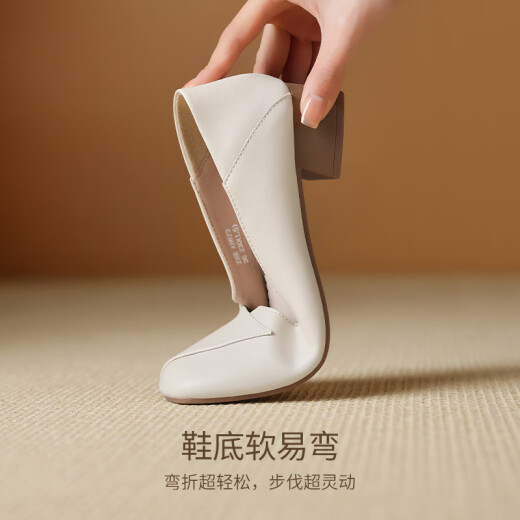 ZHR粗跟单鞋女经典拼接工作皮鞋通勤一脚蹬浅口女鞋软底AH673米色36