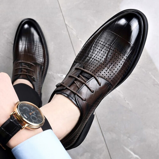Sustyle International Light Luxury Brand Sommer Real Cowide Männer Anti-Schlupf- und Kee-resistente 2024 neue hohle kalte Lederschuhe High-End All Cowide Black 13701 37 Standardgröße