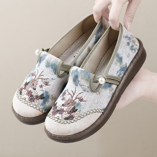 
Yidisen 2025 spring new old Beijing cloth shoes for women versatile non-slip embroidered shoes lazy people kick flat mother shoes pink 37 (235mm)