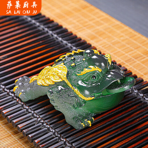 Xiongwochi Golden Toad tea pet ornaments can be raised, color-changing tea set accessories, tea table, tea tray, tea ceremony, golden cicada, tea table toad, color-changing Tianlu Pixiu gold, remaining on sale 00:04:56