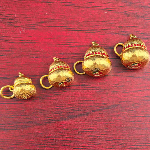 Allied Pure Gold 999 Pure Gold Ancient Method Gold Gourd Pendant Palace Style Hollow Fulu Necklace Pendant Four Beauties of Women Small Plain Gold Gourd Approximately 3.5g