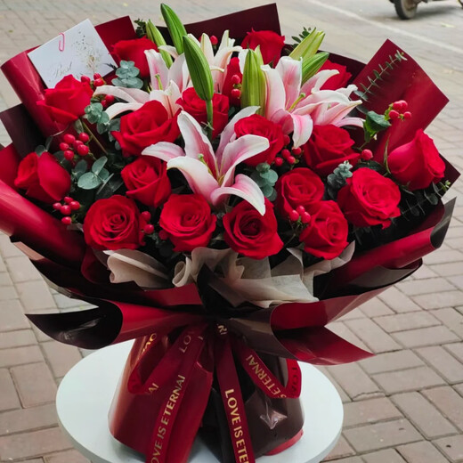 Lingxiang Flower Express Champagne Rose Lily Bouquet for Girlfriend and Wife’s Birthday Gift Nationwide Delivery 19 Red Roses and Lily Mixed Bouquet