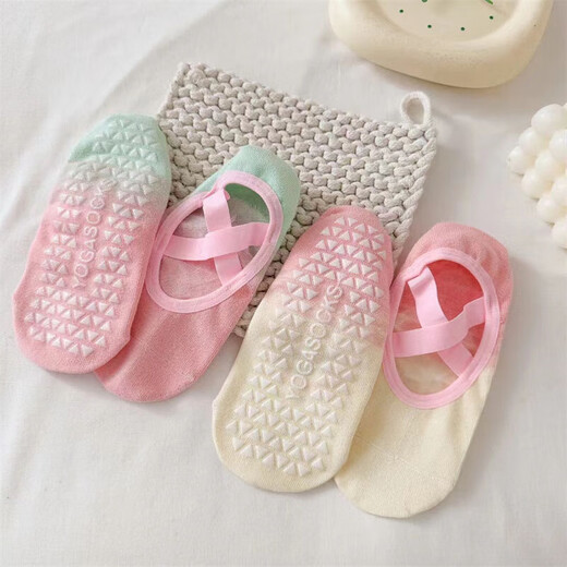 Gradient Yoga Socks Professional Non-Slip Socks Women's Cross Short Socks Fitness Five Toe Socks Mid-Tube Pilates Random Color 1 Pair One Size