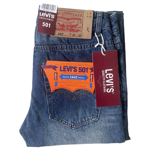 2025 Neue Levivis Herren Jeans Herren 501 Loose gerade junge mittlere Taillenknopf Echthosen, wie in der Bildfarbe 6218# 28 gezeigt