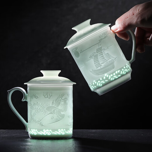 Jingdezhen (jdz) Ceramic Shadow Green Office Cup Home Large Capacity Tea Cup Tea Water Separation Tea Cup Water Cup Birthday Gift for Men Dragon and Phoenix Chengxiang Exquisite Office Cup