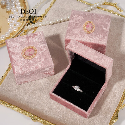 Grenzüberschreitender Samt Rosa Retro Frauen Schmuckschachtel Halskette Schmuck Aufbewahrungsbox Geschenkbox Verpackungsschachtel vertikaler geprägter Handpapierbeutel 12157cm Pink