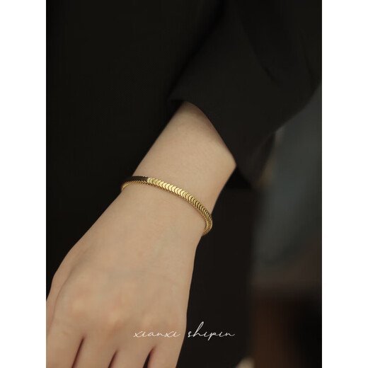 GUIG Nordic gold bracelet fish scale bracelet for women niche design titanium steel non-fading fashion versatile summer fish scale bracelet