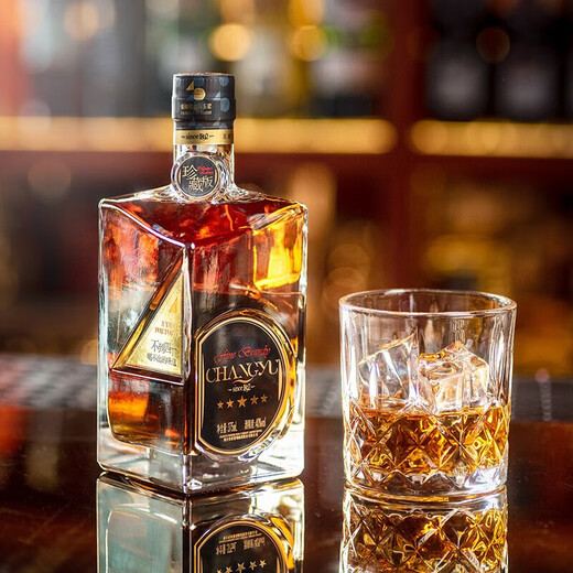 Changyu Herren vierzig Sammlerausgaben Fünf-Sterne-Gold Award Brandy 40-Grad-Geschenkbox 375ml 1 Flasche Sammlerausgabe Fünf-Sterne
