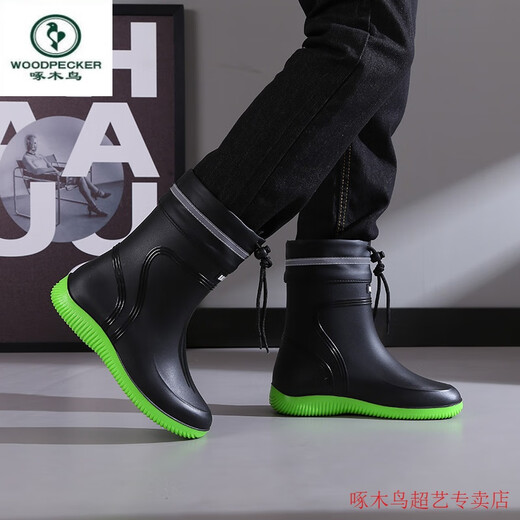 Bottes de pluie Woodpecker 2025 Nouvelles chaussures imperméables en velours pour les chaussures en caoutchouc pour femmes non glissantes