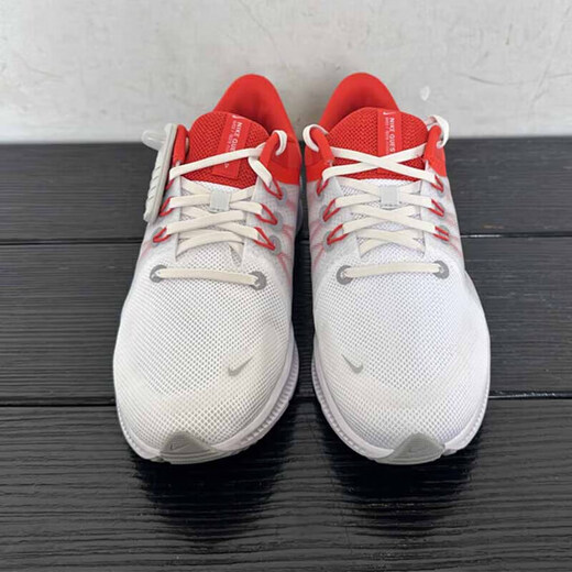 耐克（NIKE）官网官方休闲鞋男鞋 2025春季新款运动鞋QUEST 4轻便减震跑步鞋 DA1105-100白红拼接 40.5