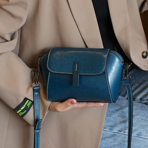 Cool Känguru kleiner Bag Crossbody Bag Frauen vielseitige Modeschalen -Tasche 2025 Neue echte Leder Frauenbeutel Coin Wallet Nischen Umhängetasche Karamellfarbe