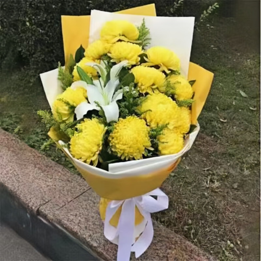 Qingming Festival 13 flowers + white lily and chrysanthemum sacrificial bouquet 13 flowers + white lily and chrysanthemum bouquet