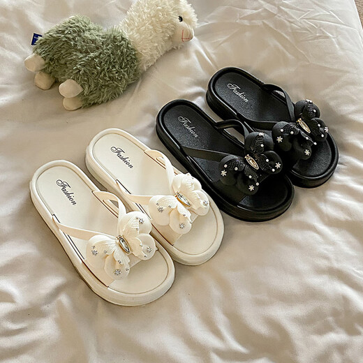Yuebanqing (YUEBANQING) small fragrance style bow thick-soled sandals for women 2025 summer new style wear anti-slip heightened beach flip flops White-Korean version 38 -3937-38 feet