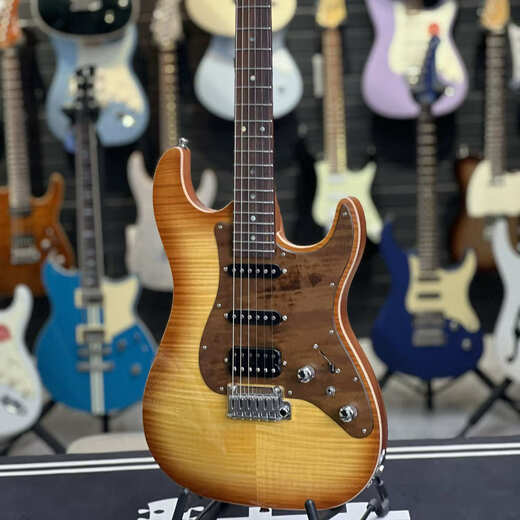 Ibanez宁洲乐器库存电吉他/吉他/贝斯/尤克里里/大链接 拿火lava 黑色