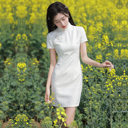 白色蕾丝短款改良旗袍新款2025年轻款女复古日常小个子连衣裙夏季 12799纹理米 S