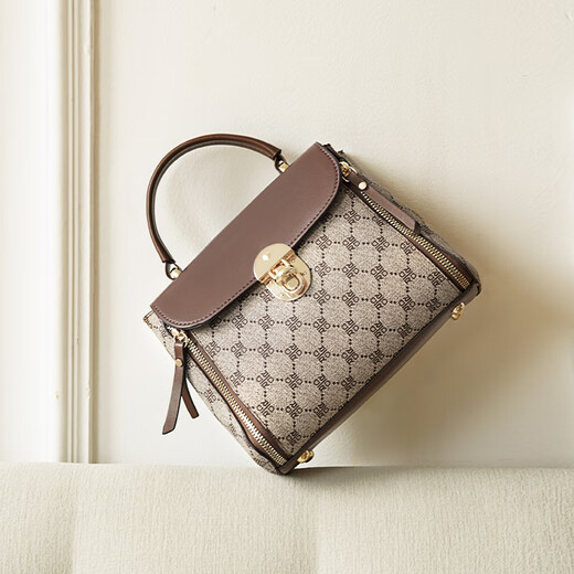 Red Dragonfly Bag Women's Bag 2025 New Light Luxury Crossbody Shoulder Bag Tote Bucket Handbag for Birthday Gift