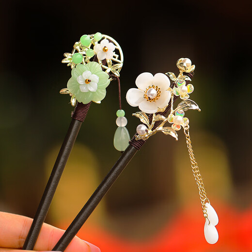 National style flower tassel hairpin Chinese style antique imitation ebony hairpin classical cheongsam Hanfu updo hairpin headdress style 2