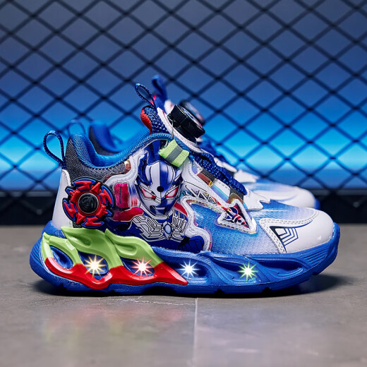 Gaolexin Sairo Ultraman Boys Schuhe im Sommer Neue Kinder -Sneaker beleuchtet Maschen. 31 innere Länge 19.1