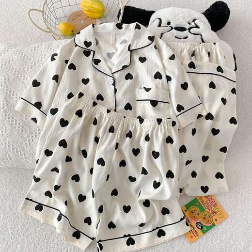 
Three-piece pajamas for women in summer short-sleeved shorts trousers cardigan student home clothes thin cartoon ladies suit 9905 meters white spade heart three-piece set L
