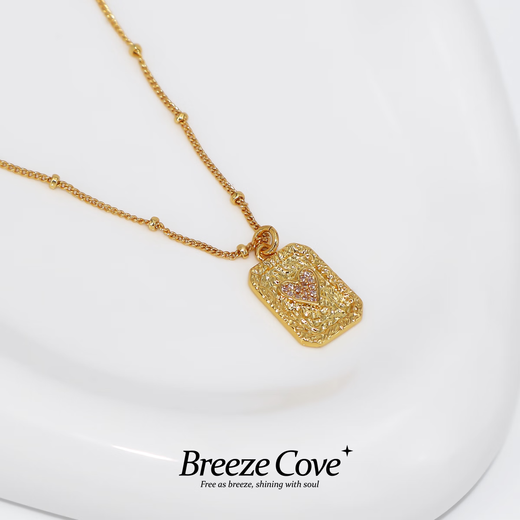 Shien BreezeCove gilt love small fragrance pendant necklace plated with 18K gold texture clavicle chain 18K gold plated model in stock