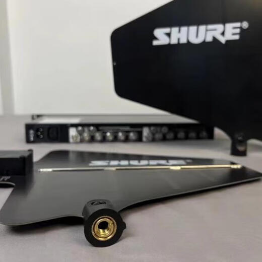 Shure / UA845 / 844/848 Amplificateur de microphone sans fil Amplificateur Microphone Signal Amélioration