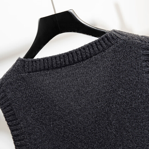 Sibaishe Sleeveless Vest 2025 Autumn New Style Women's Commuting Simple Pocket Pullover Covering Flesh Slimming Top