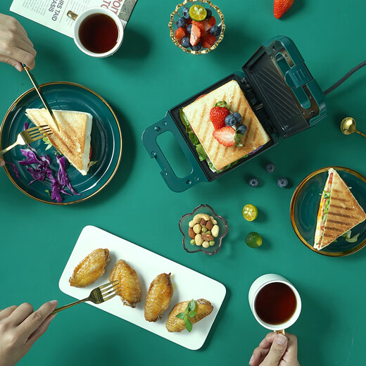 Donglai quality bread machine breakfast machine sandwich machine home dormitory small waffle multi-functional kitchen artifact double-sided toast (upgraded model with switch) mung bean color