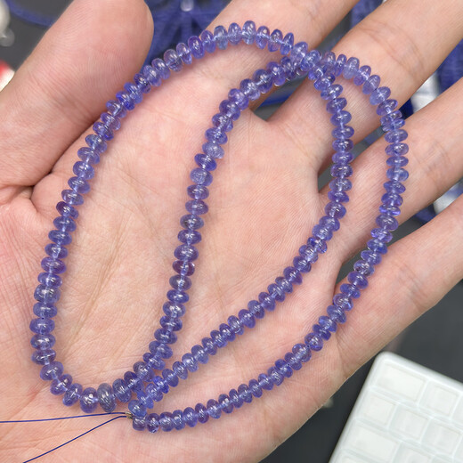 Shaoyu 4.4-6mm special grade tanzanite clean rich color glossy disc beads abacus beads 1 piece 40cm Out of stock to be replenished Do not take photos