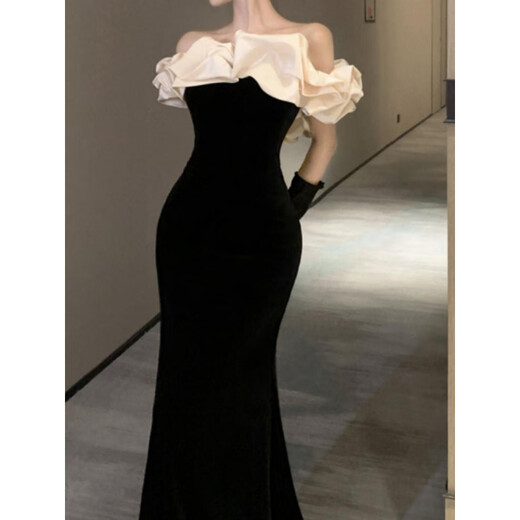 忻萦感赫本风黑色年会晚礼服裙高端轻奢小众鱼尾一字肩绒连衣裙 黑色 S