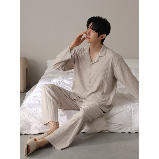 Residentes estadounidenses 2025 Nuevo pijama masculino en primavera y otoño Moda de manga larga