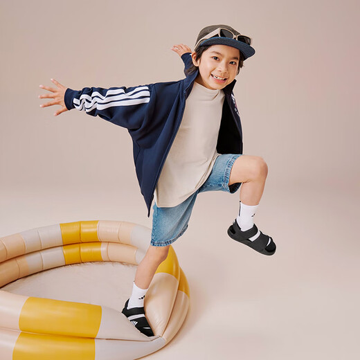 Adidas children's shoes open toe children's sandals summer style boys and girls Velcro soft bottom small and big children's beach shoes GW0344 GW0344 black size 39/6uk/foot length 24cm