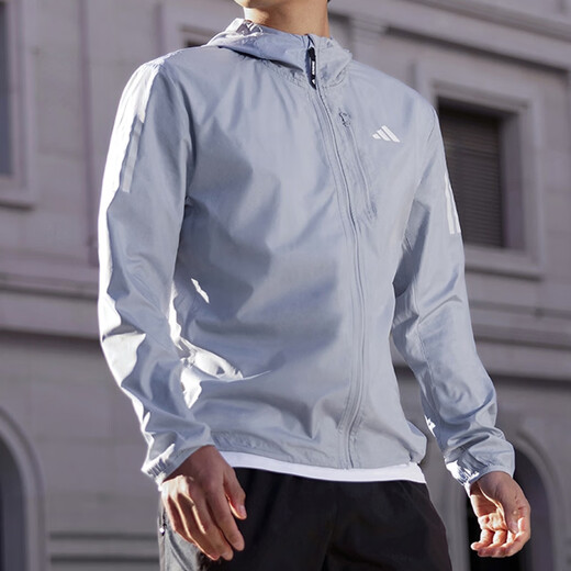 阿迪达斯 （adidas）外套男士2025夏季新款运动服跑步健身训练梭织连帽夹克休闲上衣 IN1484浅银 M