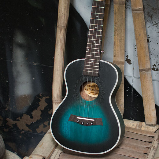 Junta de ukelele de Classton Guitarra pequeña de 23 pulgadas para hombres y principiantes para niños Uklili 26 pulgadas 26 pulgadas Liuxu Weimeng + Accesorios de enseñanza Paquete de regalo