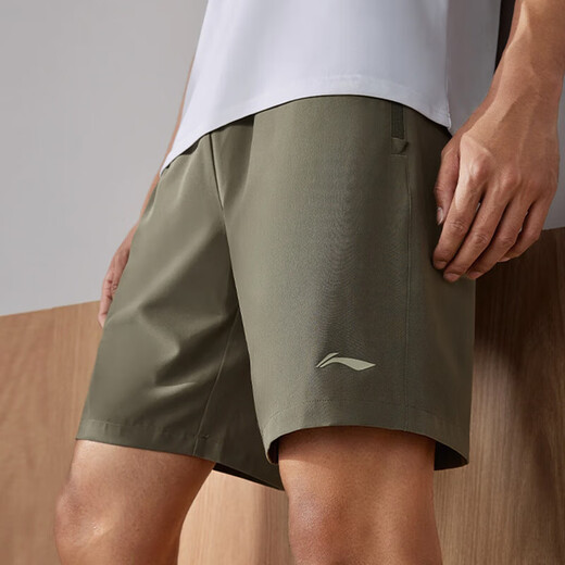 Li Ning (LI-NING) quick-drying sports shorts for men in summer cool running, fitness reflective comfortable running training fitness pants [wet-drying] Military sail green P (683 models)-7 S