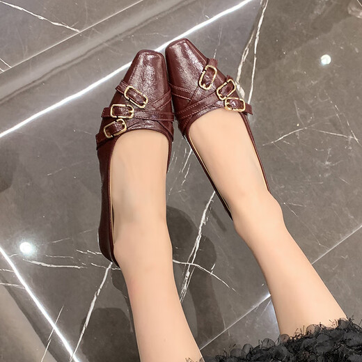 Mary man mouton peu profonde chaussures célibataires pour femmes Nouveau style de chaussures Doudou à la mode