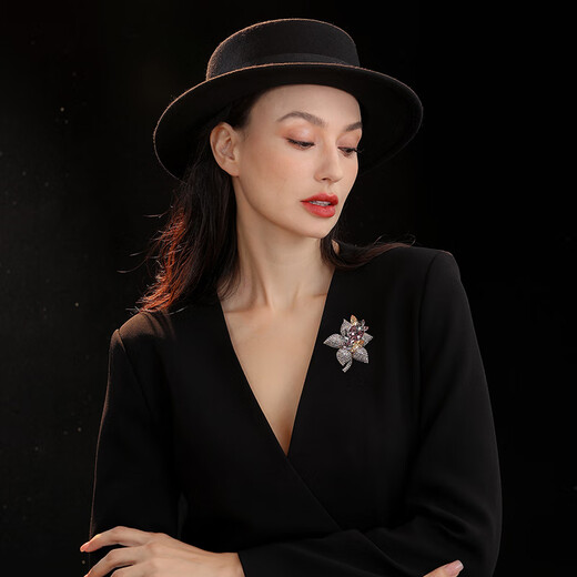 Oppenheimer benheart Danish Shibang brooch for women, high-end, exquisite and personalized, versatile corsage brooch, niche gift, brooch - Shibang champagne gold