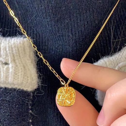 Wanmu 9999 pure gold brushed sugar cube pendant gold sparkling necklace pure gold niche fashion clavicle chain 0.01g brushed sugar cube necklace x 45cm