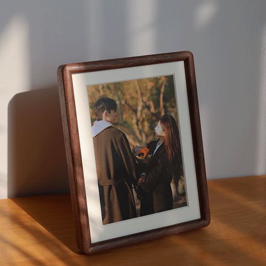 One-in-one black walnut solid wood photo frame washing photos made into 678-inch mortise and tenon children's high-end sense DIY custom-made a4 wall hanging black walnut copper rod supporting marble back plate without washing photos 6-inch inner diameter 10.2*15.2cm horizontal and vertical universal