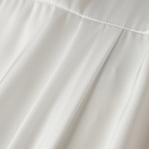 Late White New Product 2025 Autumn Style Elegant Shirt Fashion Lace Collar V-Neck Commuting Shirt Women White L