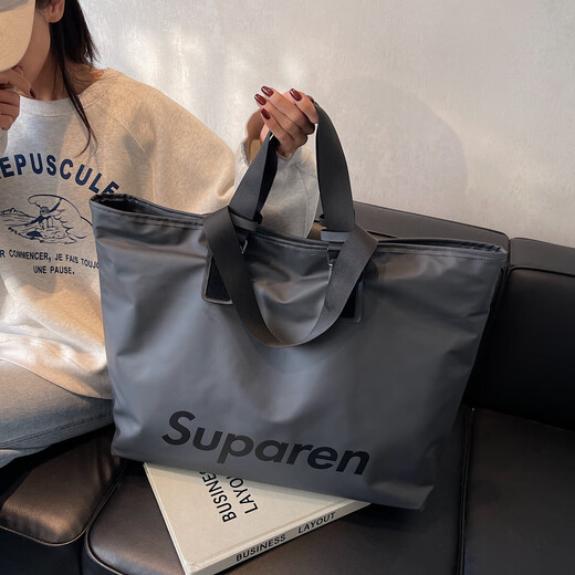 Retro -Tasche Frauen große Kapazität 2025 Neues Casual Crossbody Business Gepäckbeutel vielseitige einfache Ausflugsbeutel grau