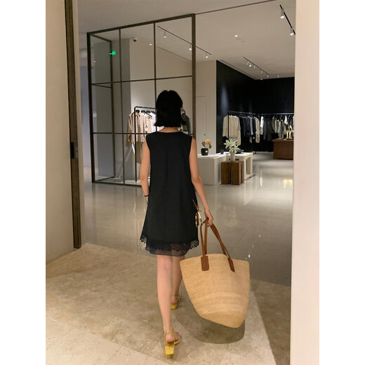 Dentro y fuera de 2025 Summer Corea con cuello en V de encaje de cuello en V empalmado vestido sin mangas para mujeres 15052 White L