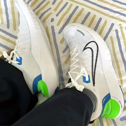 Nike (Nike) Chaussures masculines 2025 Nouveau Summer Flex Experience RN 12 Barefoot Sneakers Chaussures Casual Chores FB1276-104 41