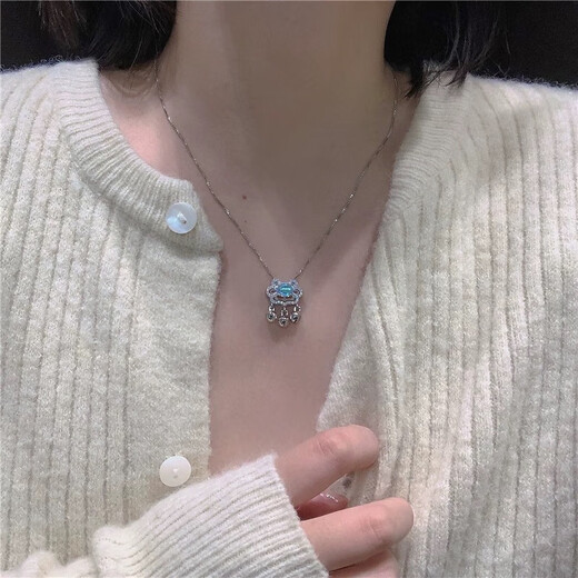 Ruyi Ping An lock necklace female ins style gift for girls niche high-end clavicle chain to send girlfriend high-end pendant silver