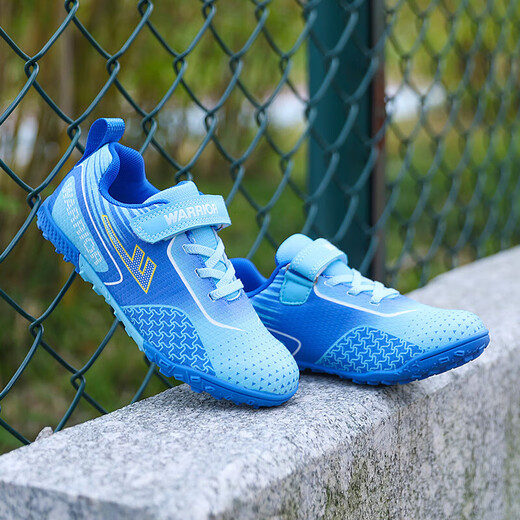 Chaussures de football pour enfants guerriers pour garçons et filles, chaussures d'entraînement spéciales à ongles pour les élèves des écoles primaires et secondaires WZ-B578T bleu clair bleu 33