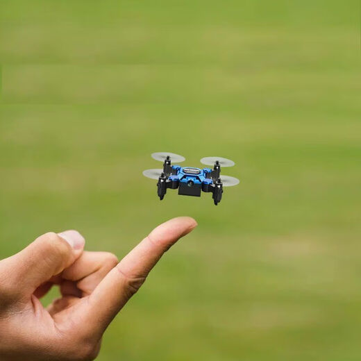 Kinder Mini-Faltdrohne-Luftfotografie Flugzeugflugzeug Einstiegsregelungskontrollhubschrauber Geburtstagsgeschenk für Grundschüler Mini White Upgrade-Version-Intelligente Hochgeschwindigkeit Fix-4K HD 3 Batterie + 1 Ladungskabel + Zubehör-Zubehör-Tasche