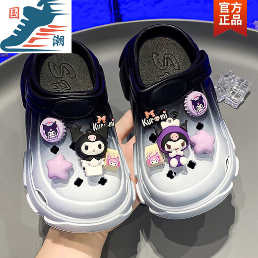 Гонгсинговая детская обувь девочки Slippers Summer 2025 Новые открытые анти-скользкие детские мягкие куботы для детской курози